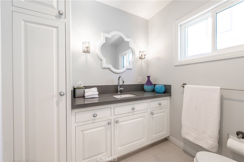 16314 Meadowridge Road