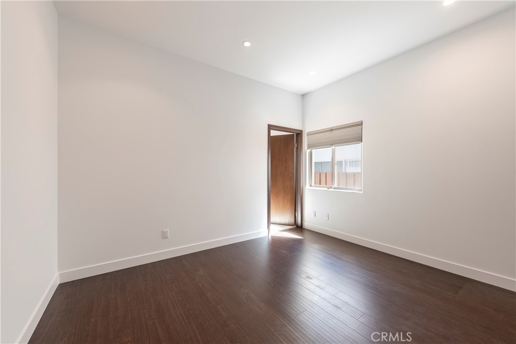 15053 Greenleaf Street