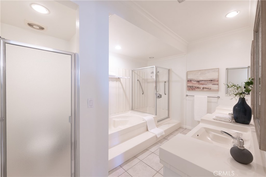 5236 Yarmouth Avenue 313