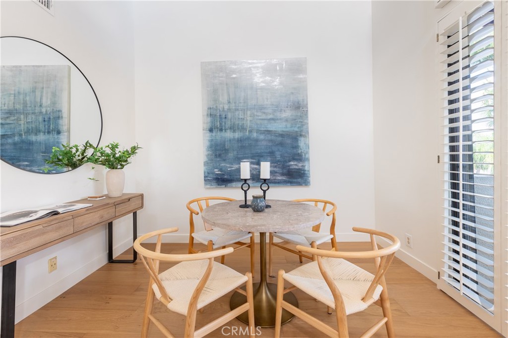 5236 Yarmouth Avenue 313