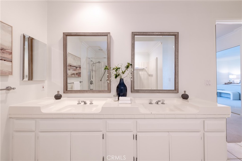 5236 Yarmouth Avenue 313