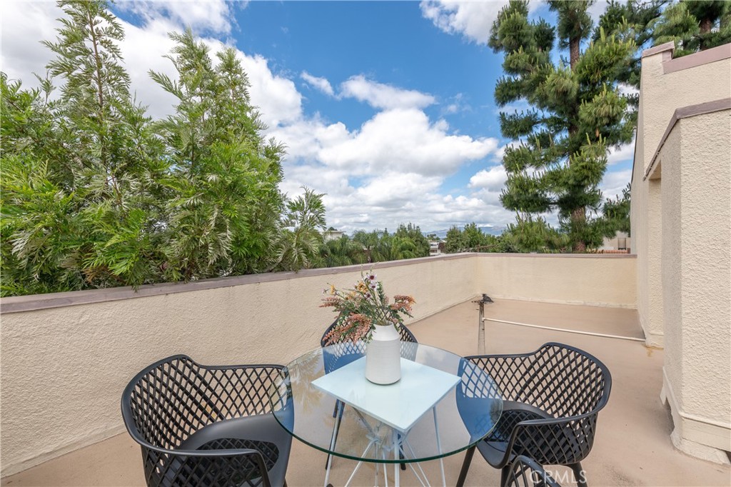 5236 Yarmouth Avenue 313