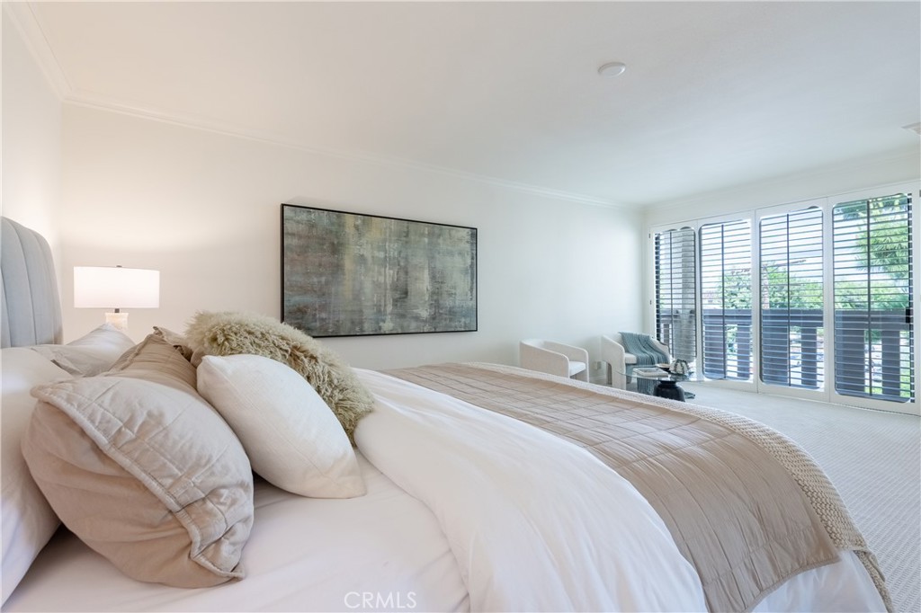 5236 Yarmouth Avenue 313