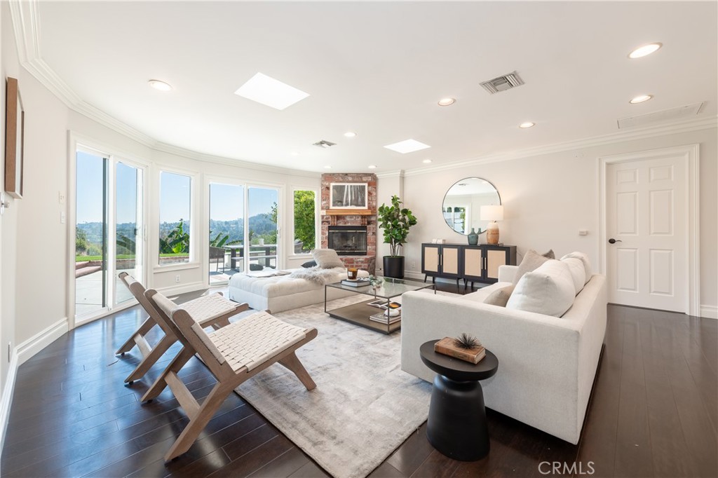 3666 Sapphire Drive