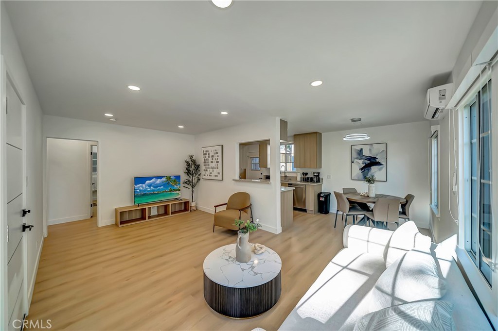 128 Lukens Place