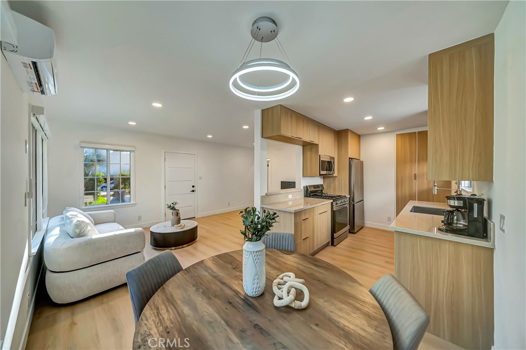 128 Lukens Place