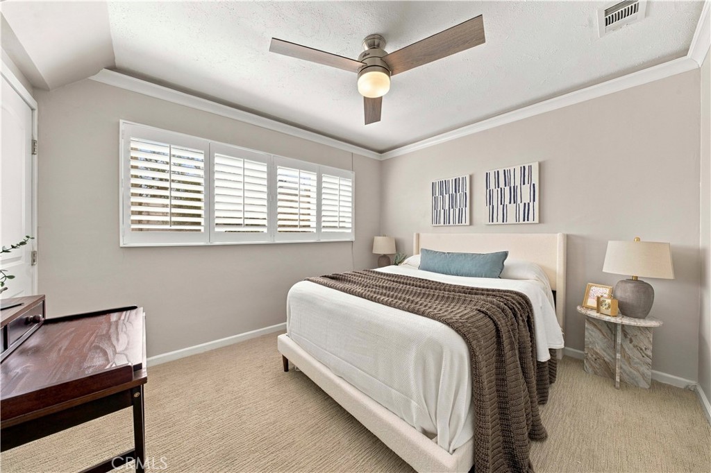 4223 Mooncrest Place