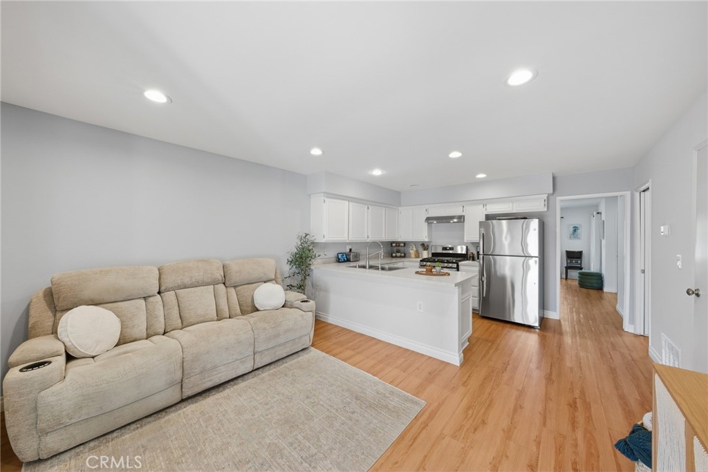 2571 Northlake Circle