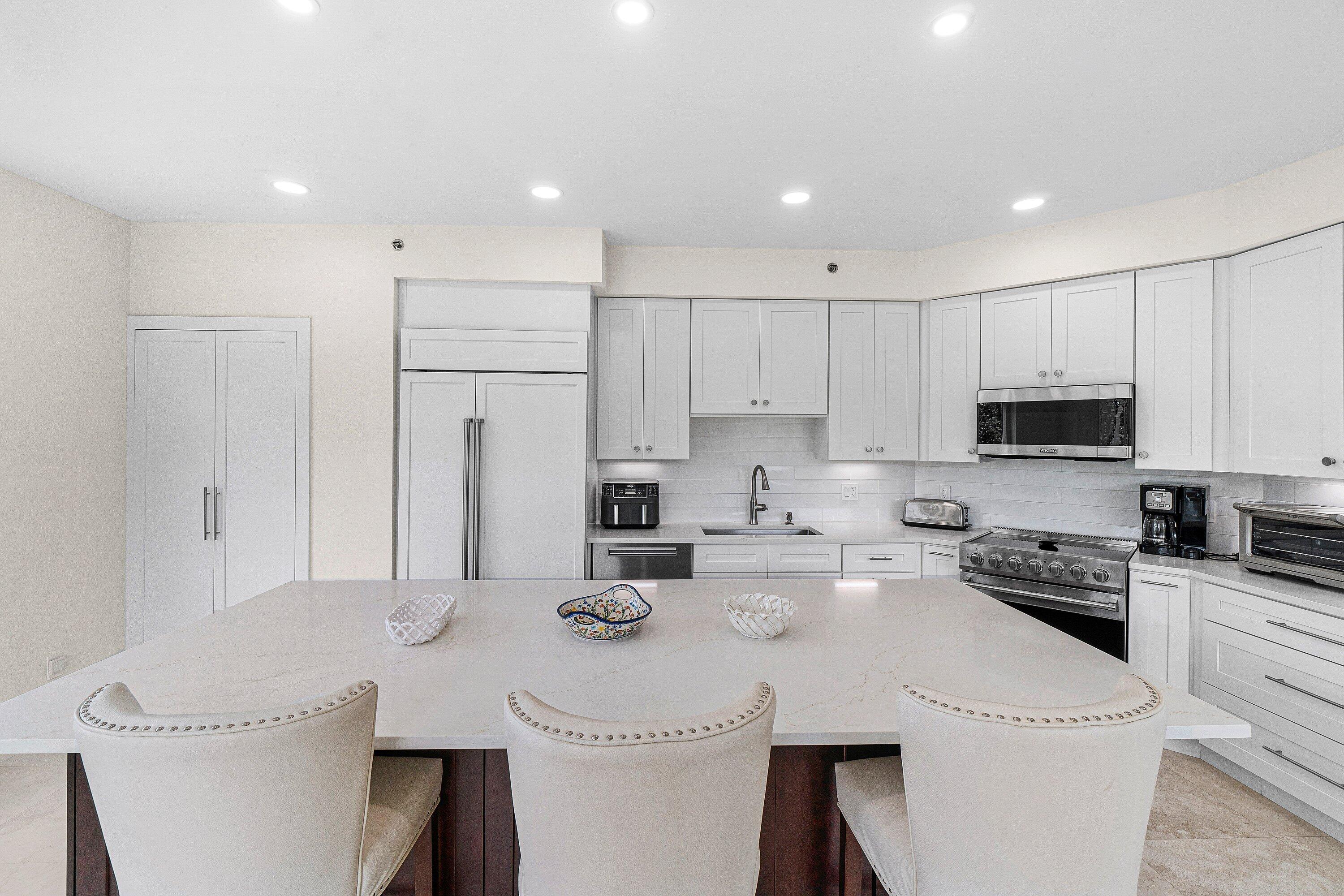 3720 S Ocean Boulevard 208