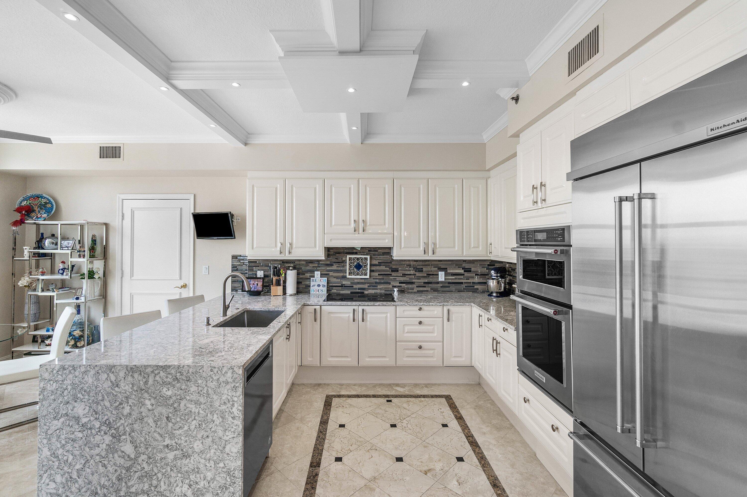 3720 S Ocean Boulevard 502