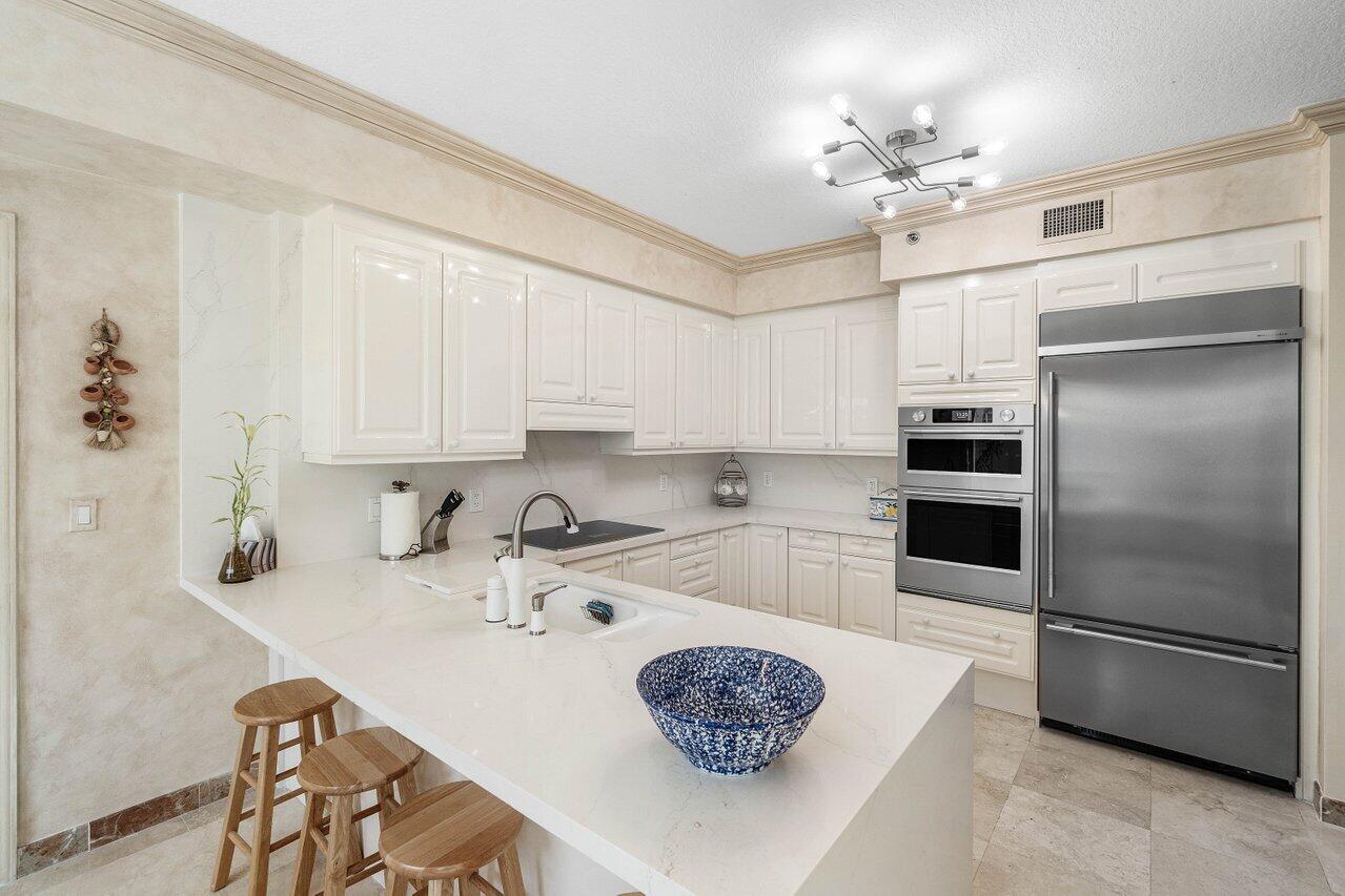 3720 S Ocean Boulevard 406
