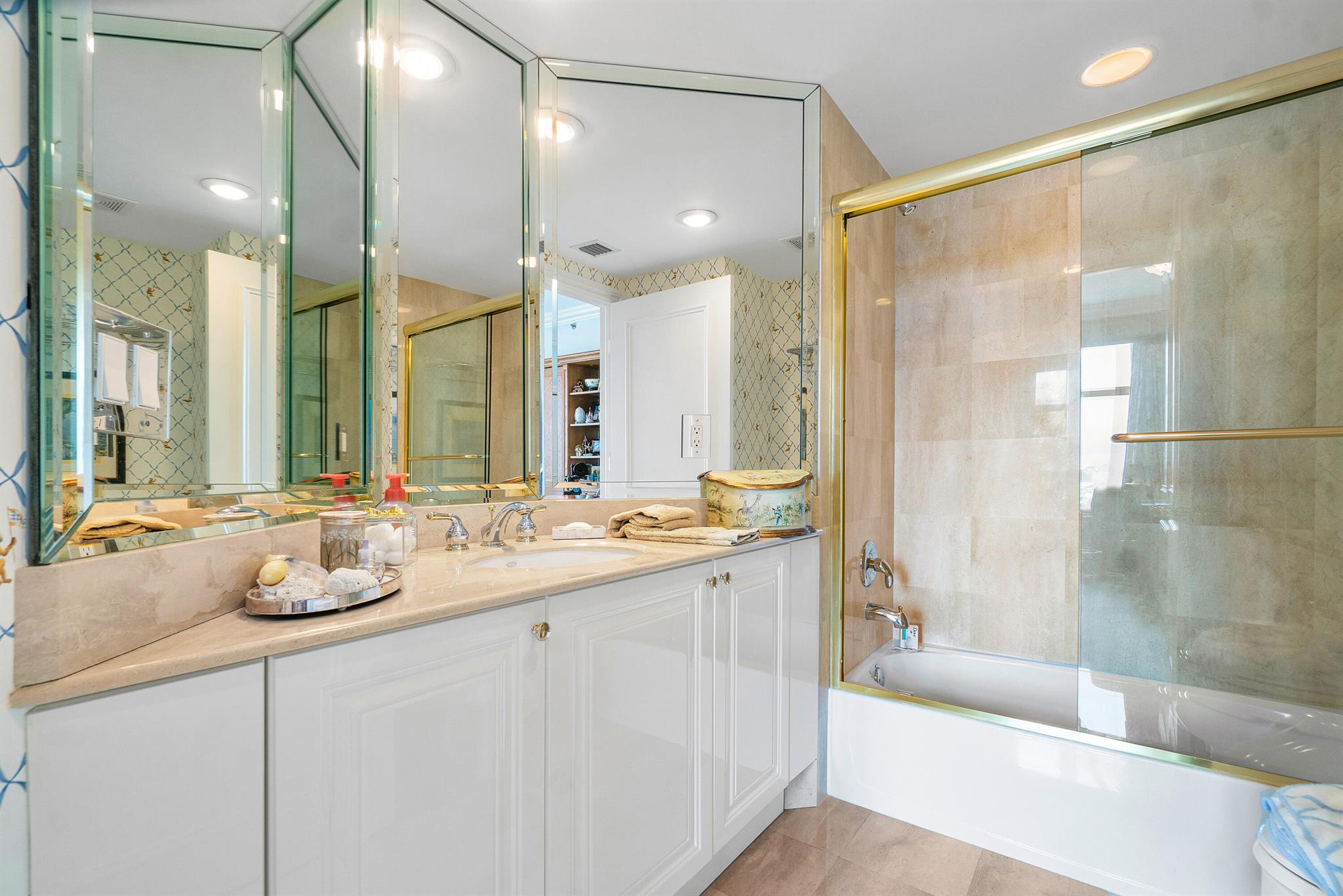 3740 S Ocean Boulevard 1208