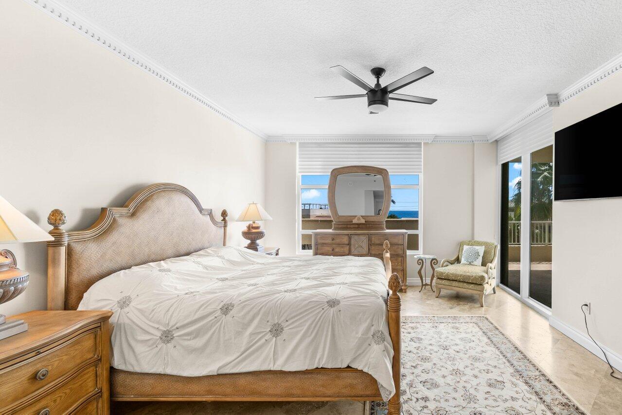 3700 S Ocean Boulevard 402