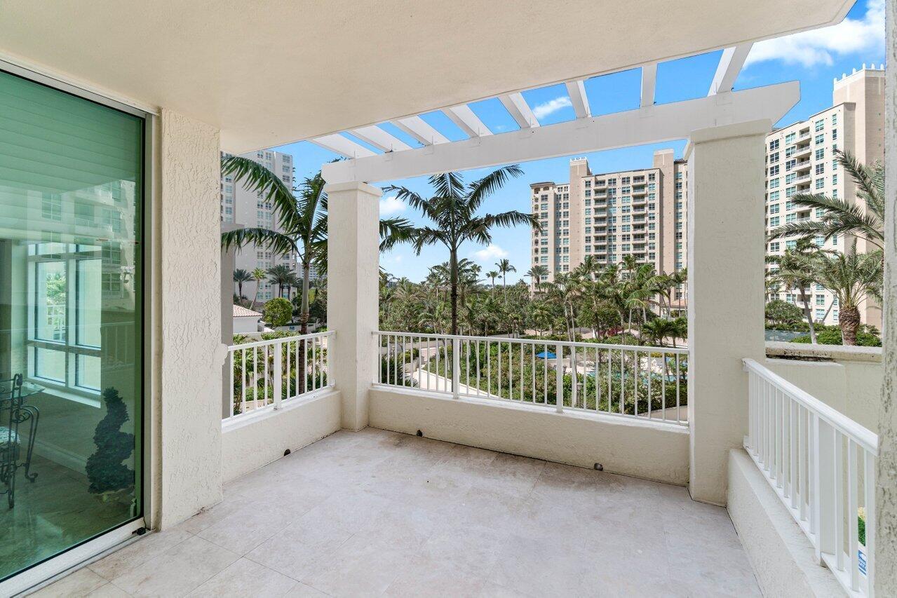3700 S Ocean Boulevard 402