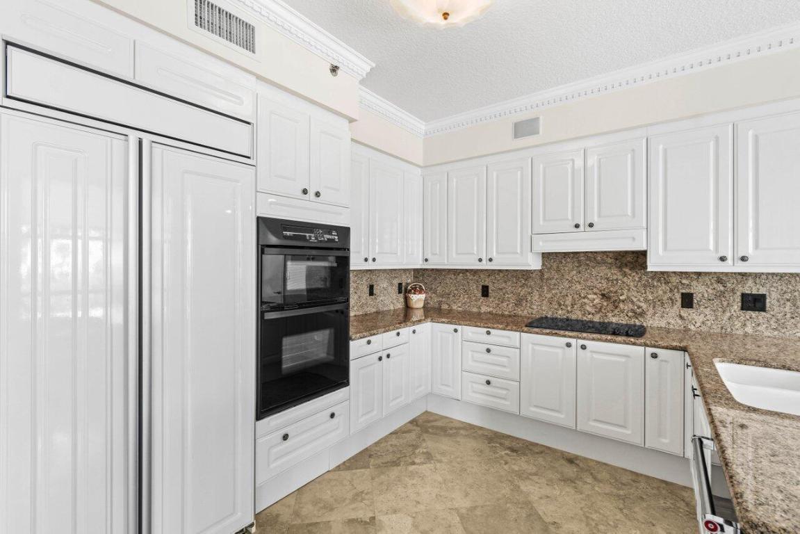 3700 S Ocean Boulevard 402