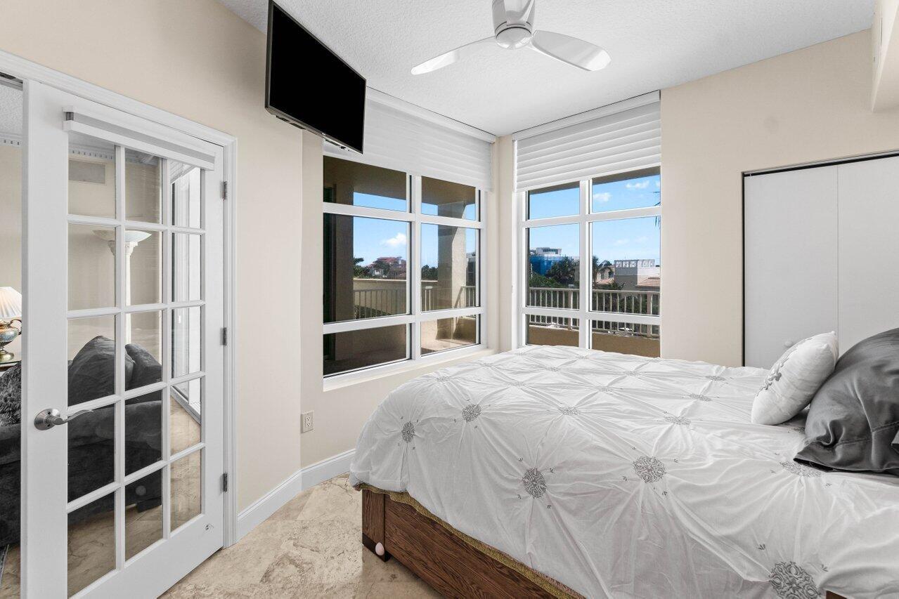 3700 S Ocean Boulevard 402