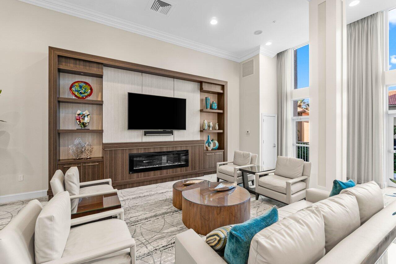 3700 S Ocean Boulevard 402