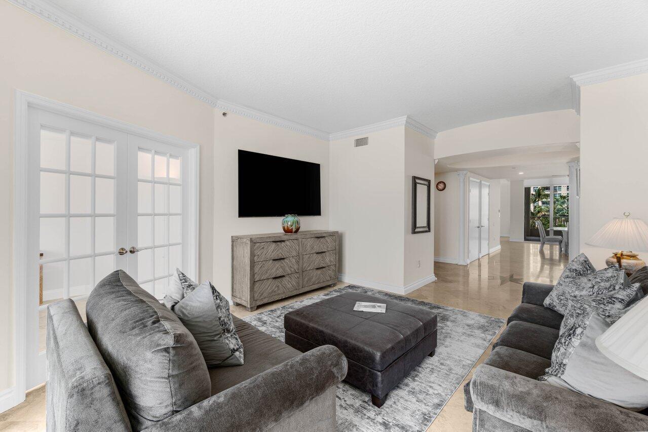 3700 S Ocean Boulevard 402