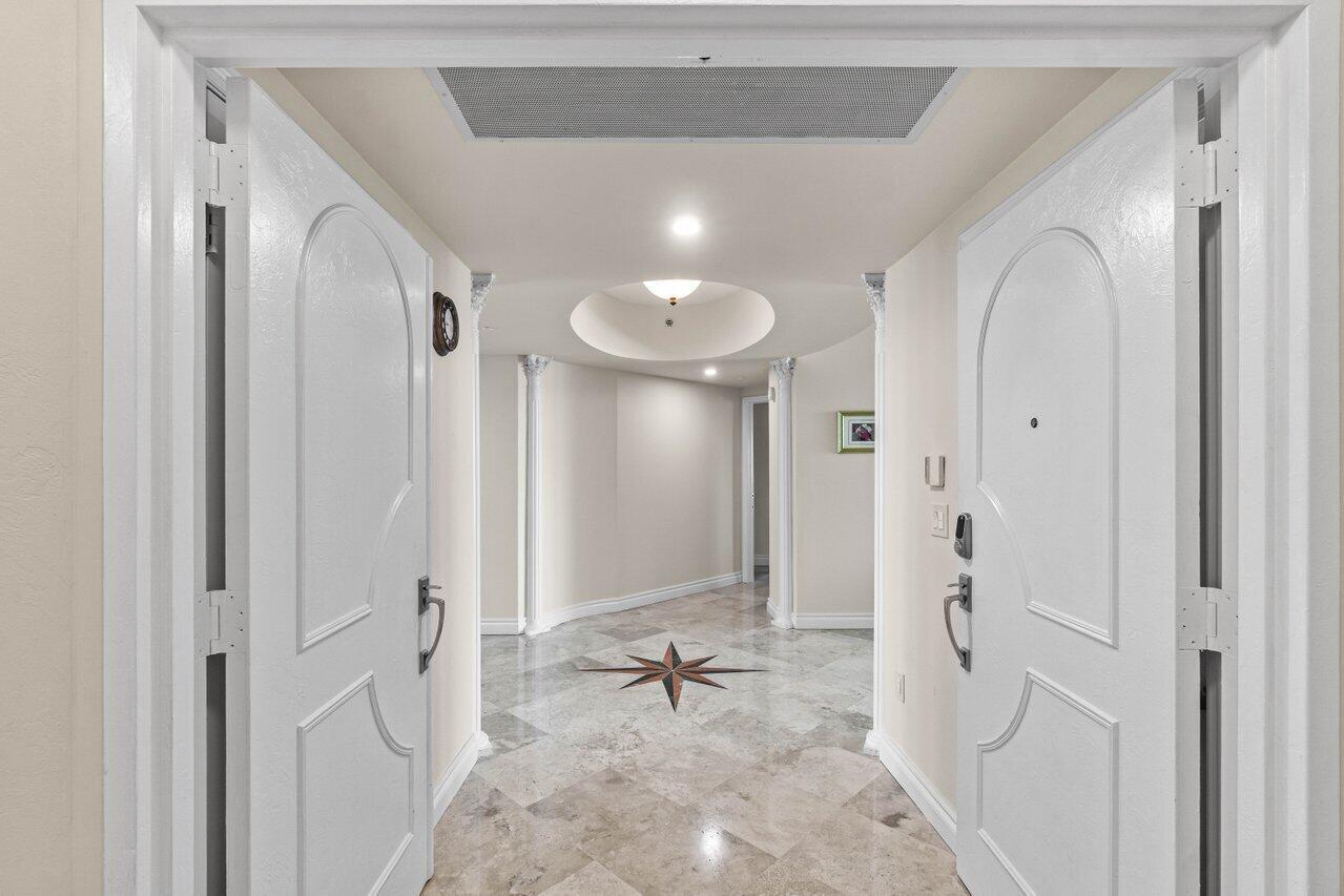 3700 S Ocean Boulevard 402