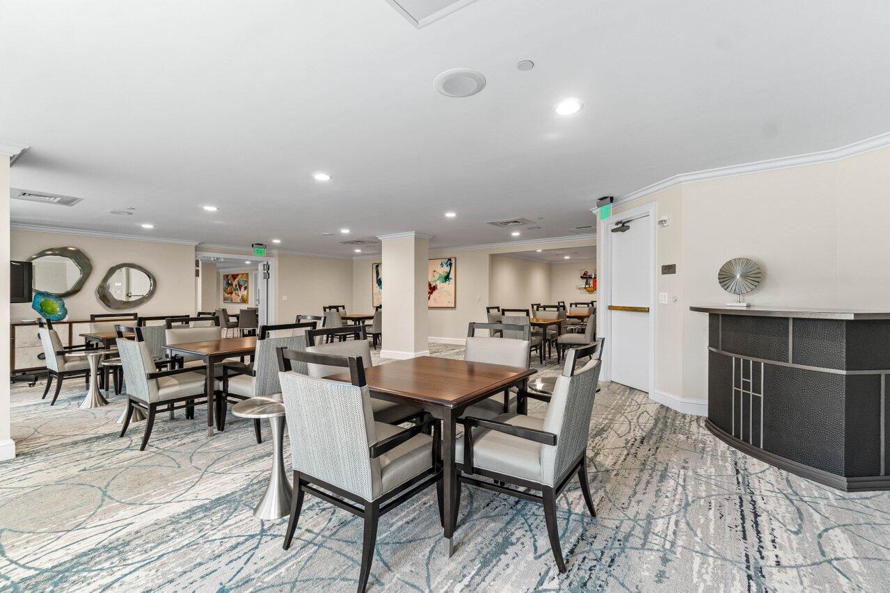 3700 S Ocean Boulevard 402