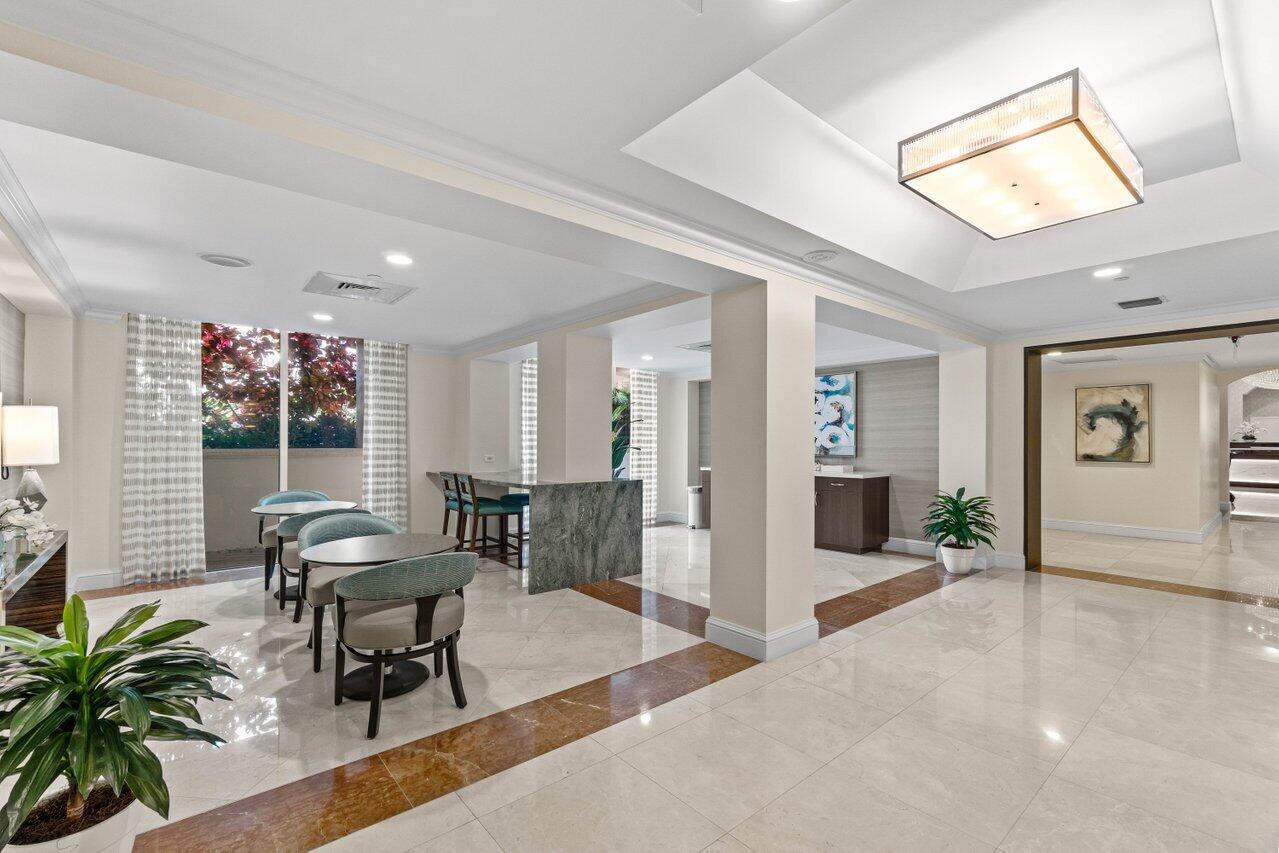 3700 S Ocean Boulevard 402