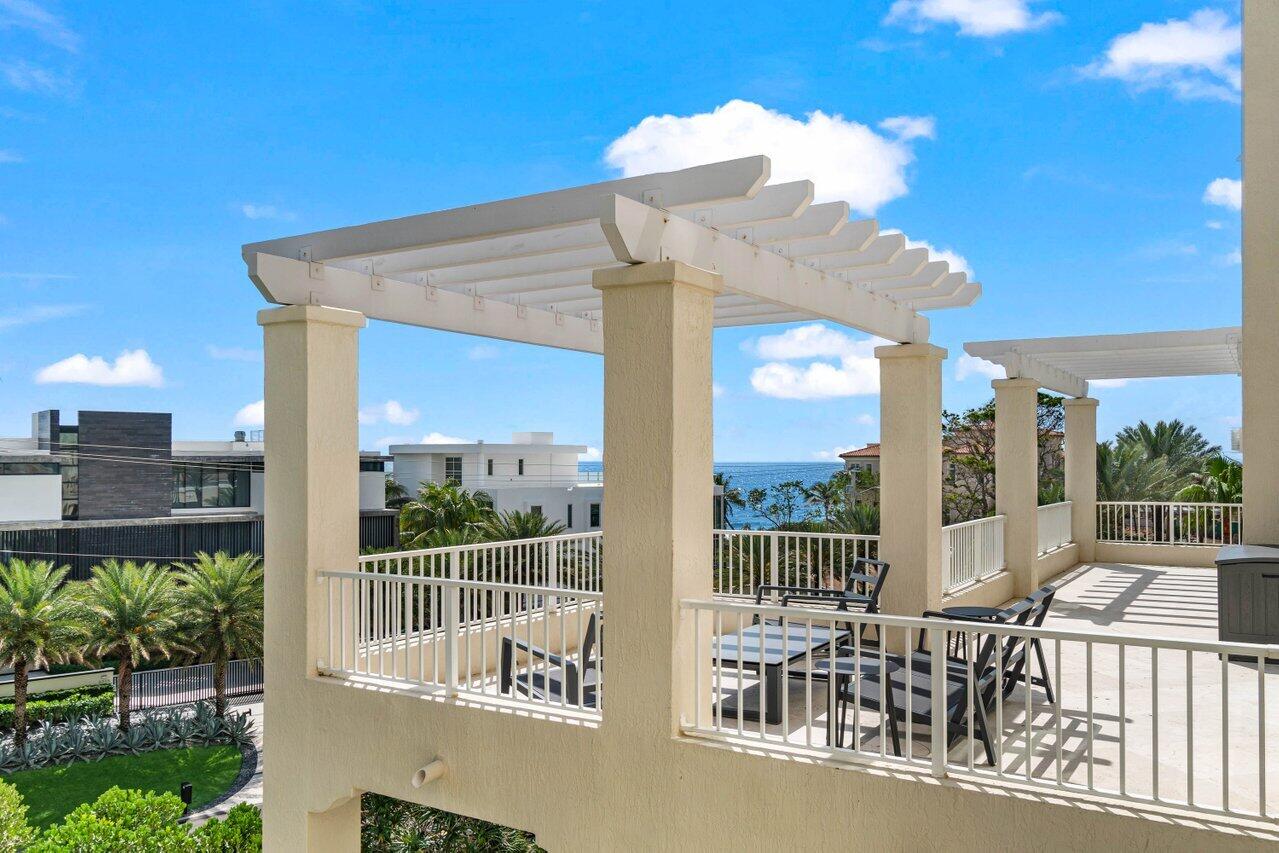 3700 S Ocean Boulevard 402