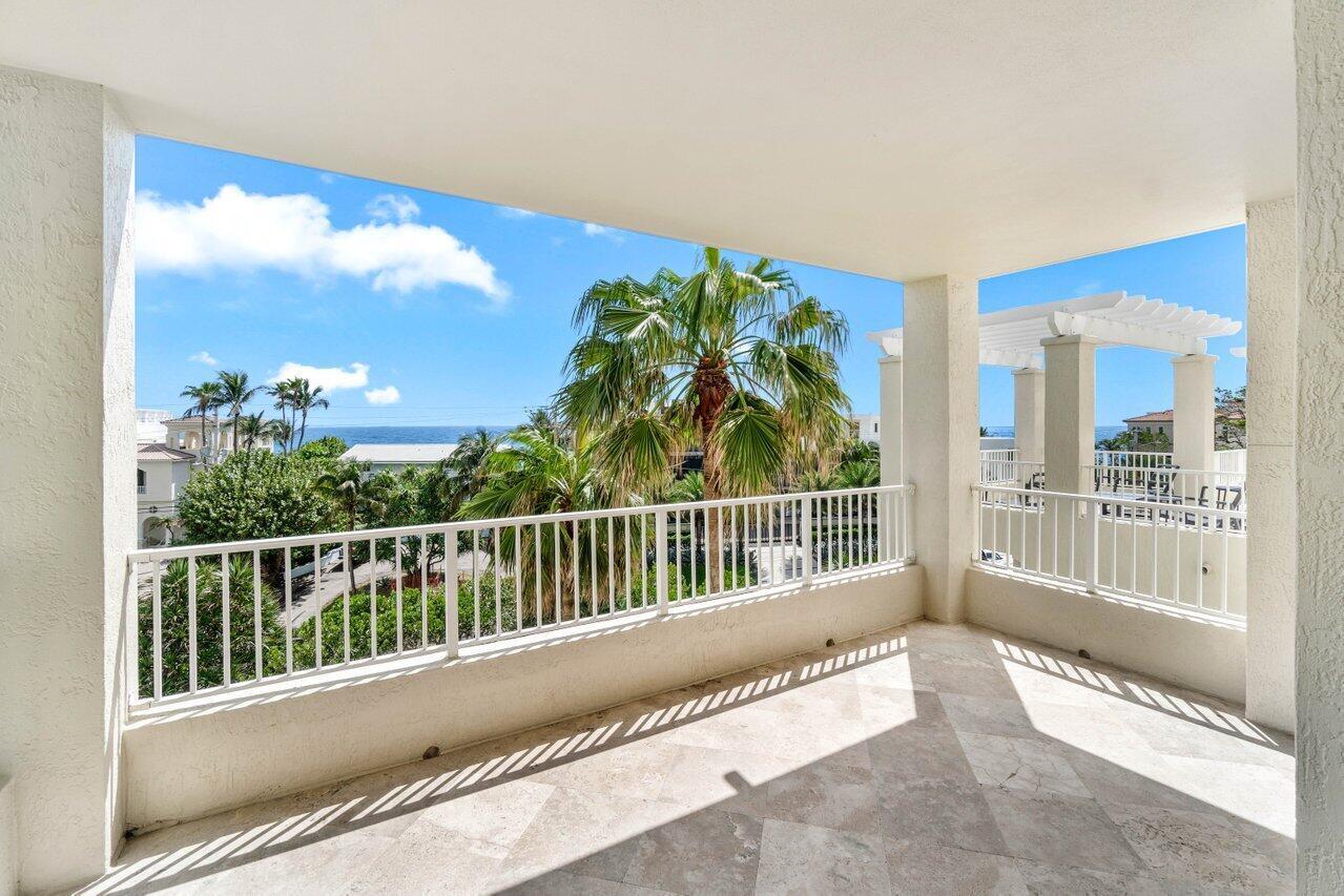 3700 S Ocean Boulevard 402