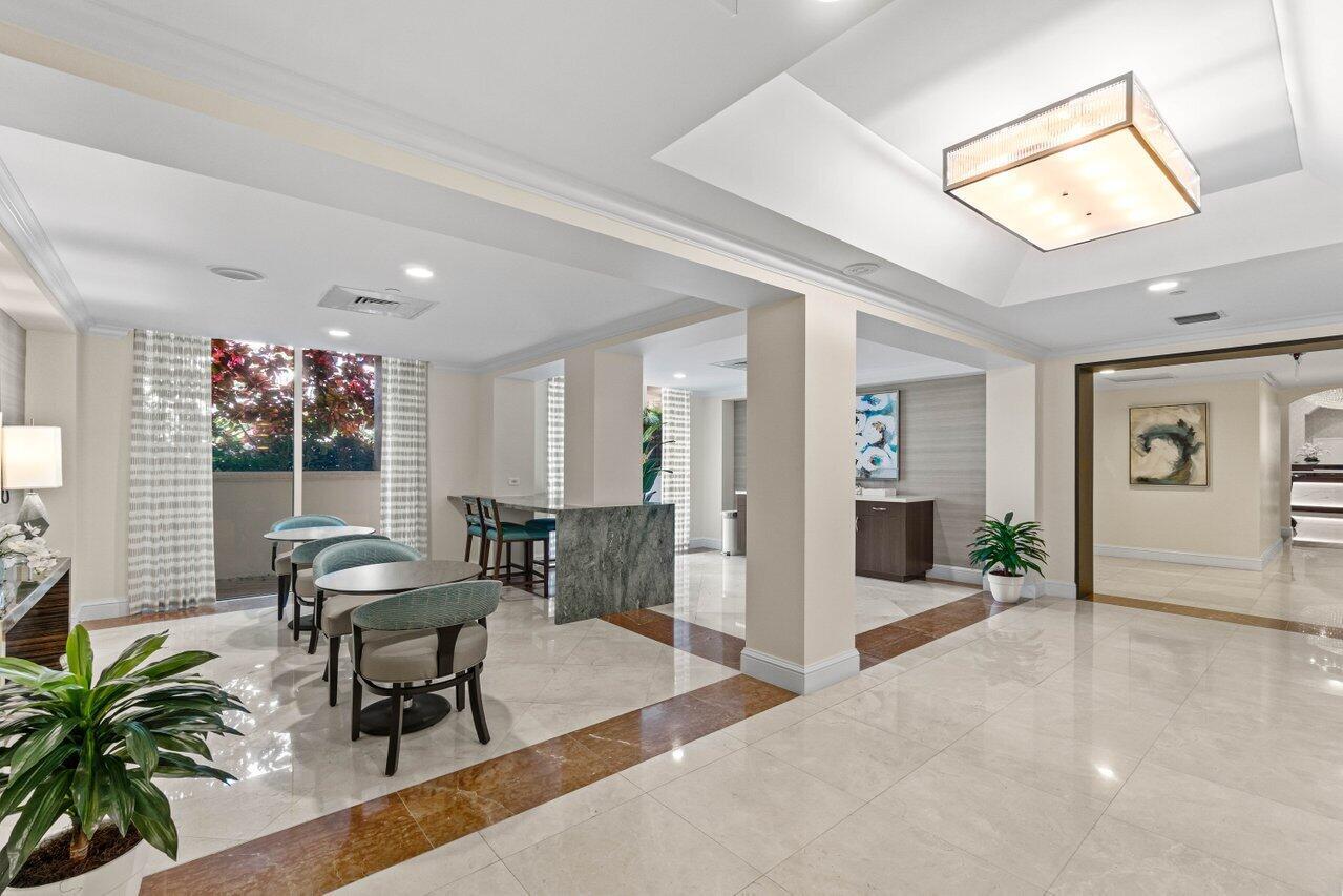 3700 S Ocean Boulevard 402