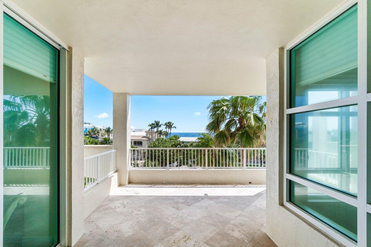 3700 S Ocean Boulevard 402