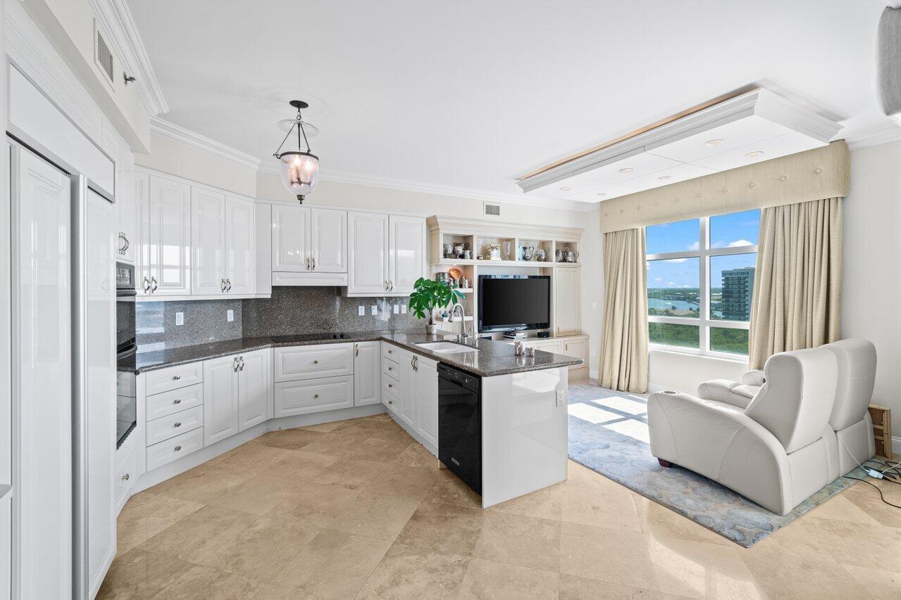 3740 S Ocean Boulevard 904