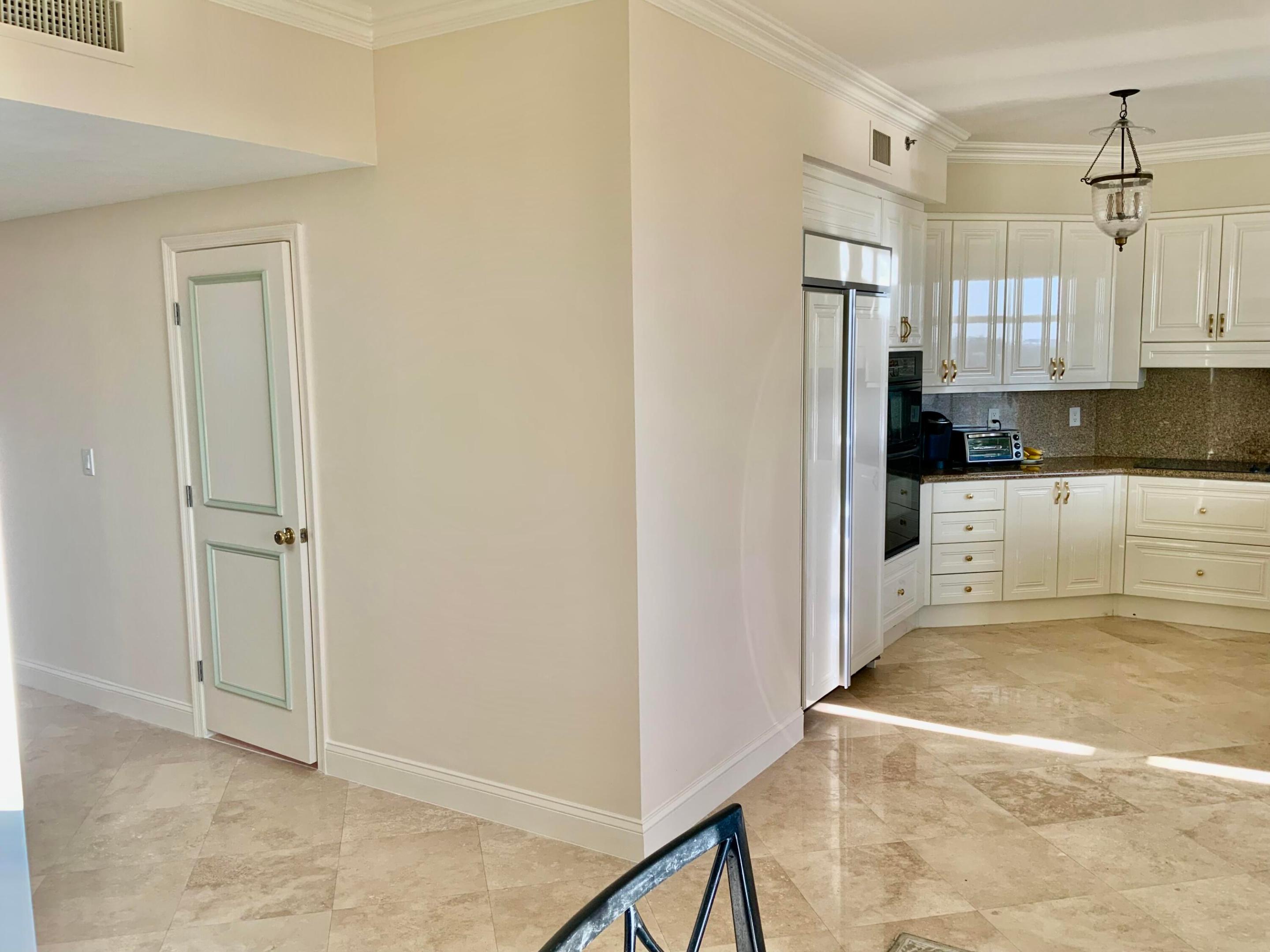 3740 S Ocean Boulevard 904