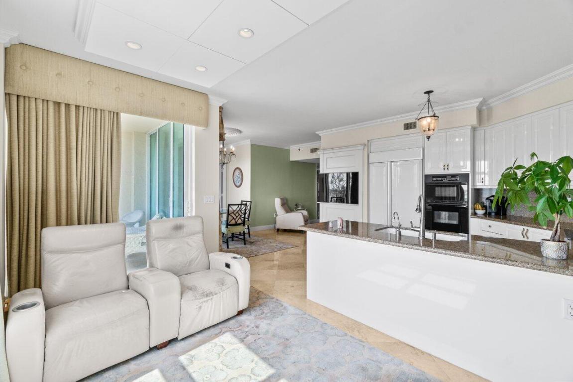 3740 S Ocean Boulevard 904