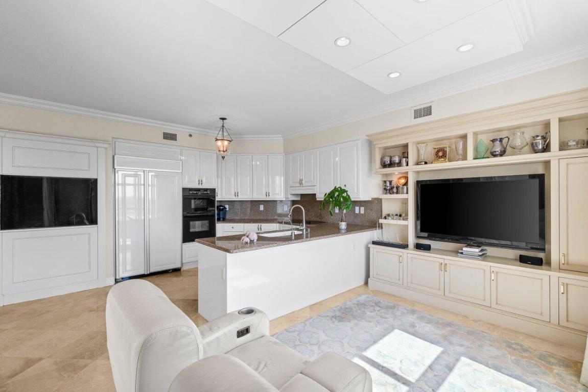 3740 S Ocean Boulevard 904