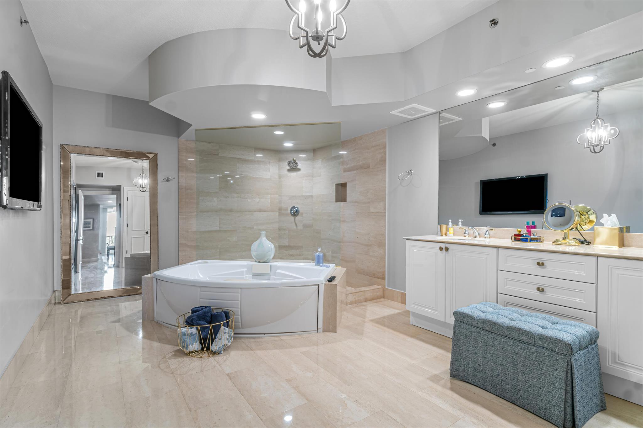 3740 S Ocean Boulevard 402