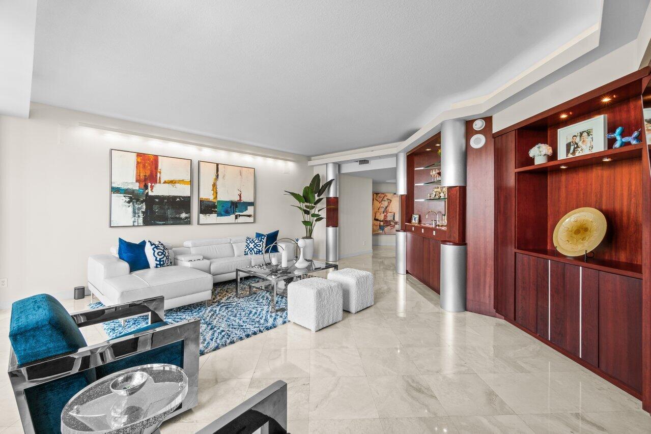 3720 S Ocean Boulevard 506