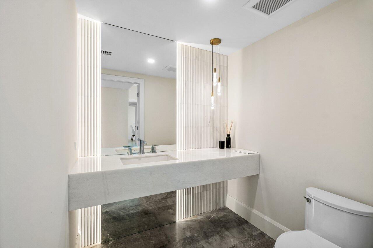 3720 S Ocean Boulevard 603