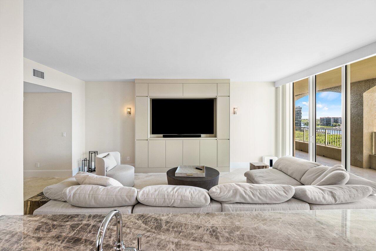 3720 S Ocean Boulevard 603