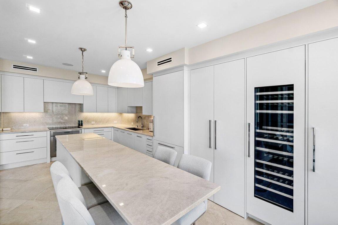 3720 S Ocean Boulevard 603