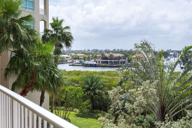 3720 S Ocean Boulevard 307