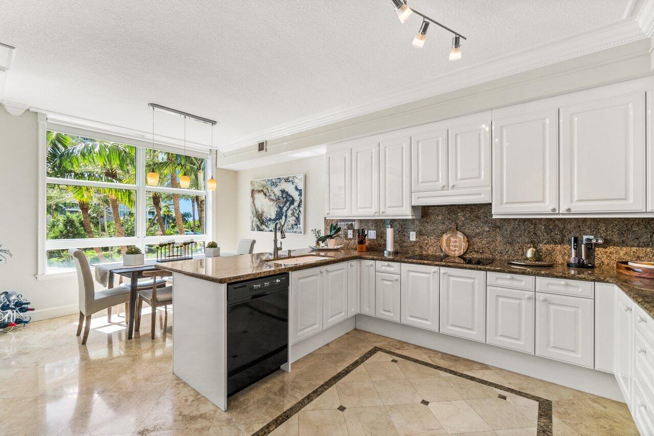 3720 S Ocean Boulevard 307