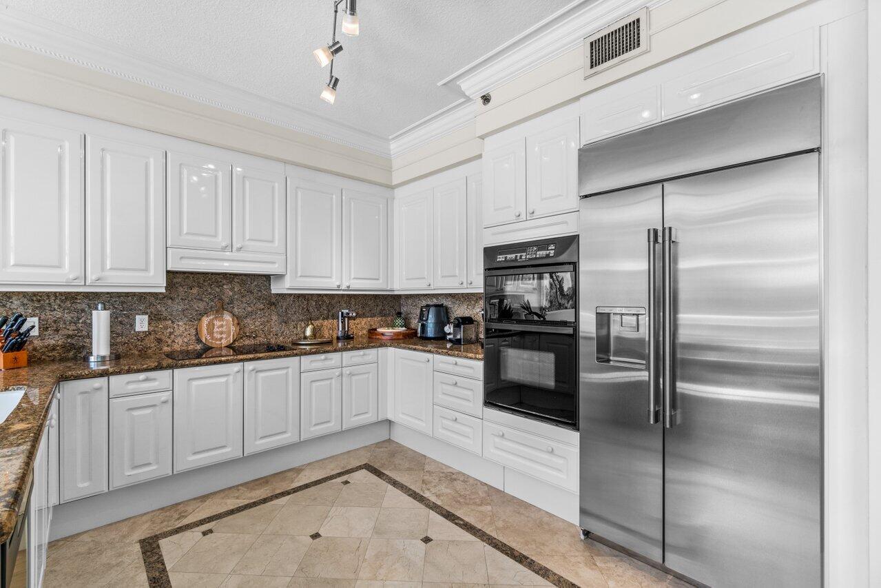 3720 S Ocean Boulevard 307