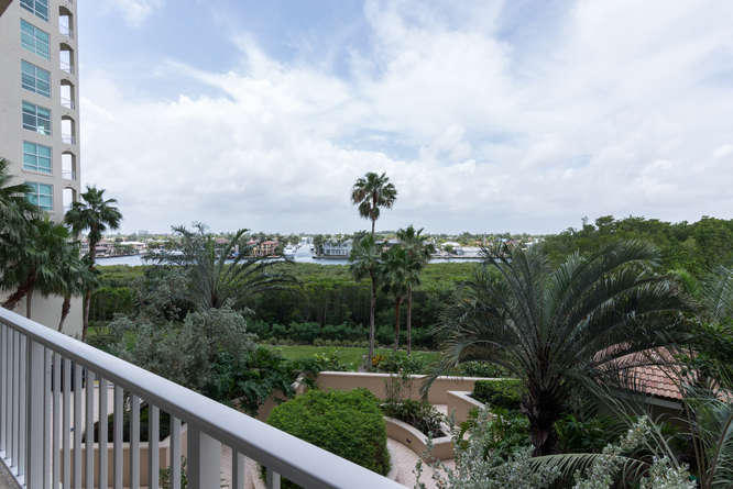 3720 S Ocean Boulevard 307