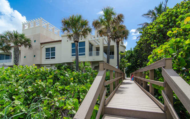 3720 S Ocean Boulevard 307