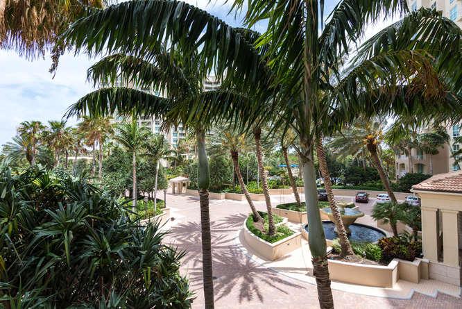 3720 S Ocean Boulevard 307