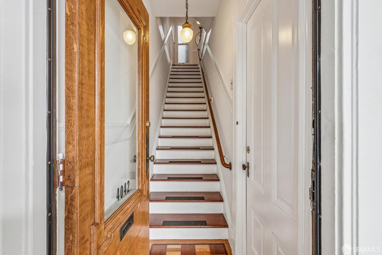 4040-4042 17th Street