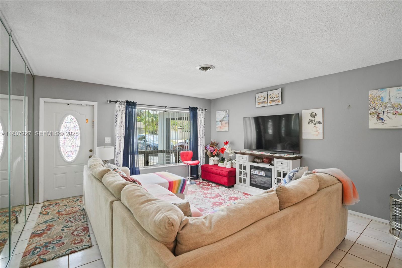 5390 SW 10th Court