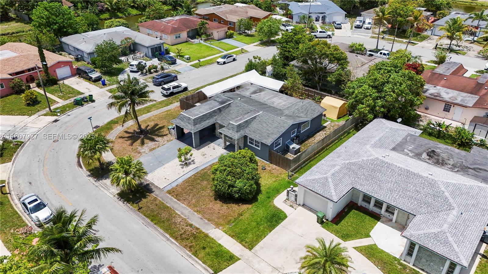 5390 SW 10th Court