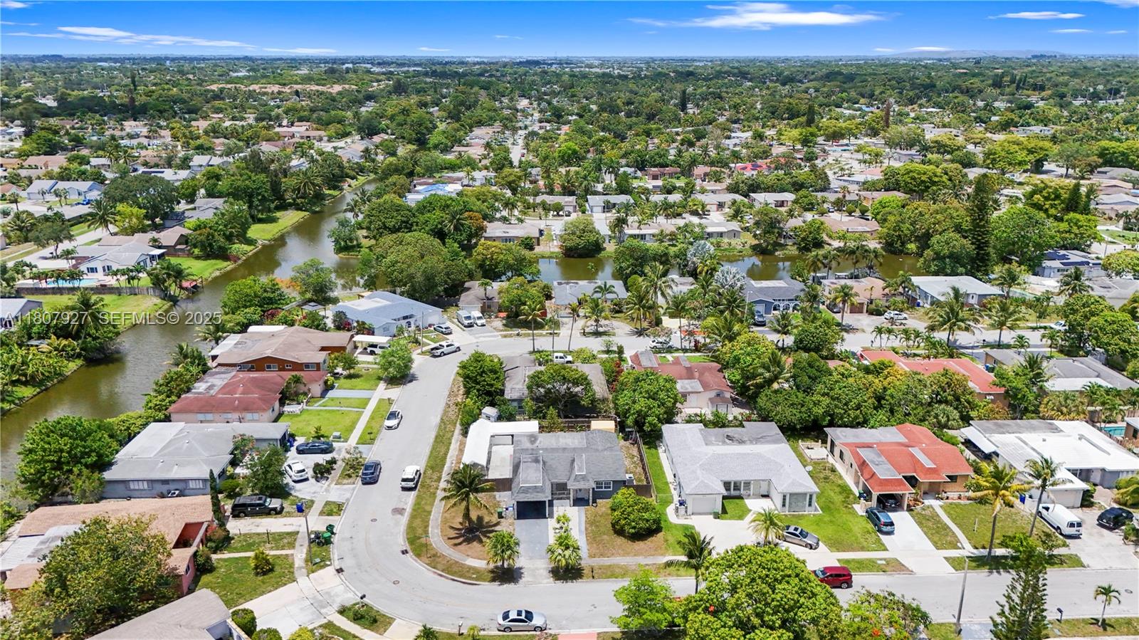 5390 SW 10th Court