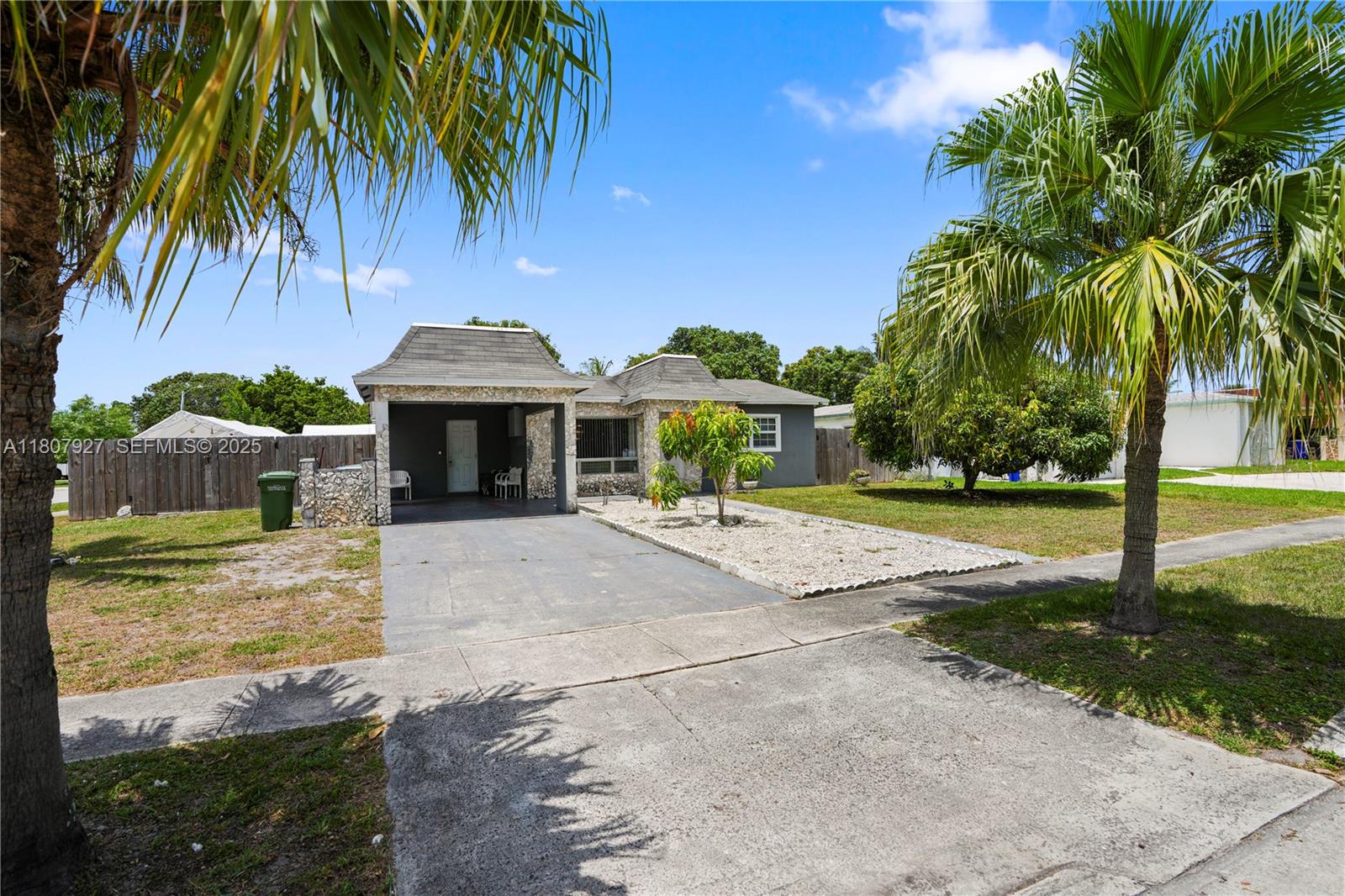 5390 SW 10th Court