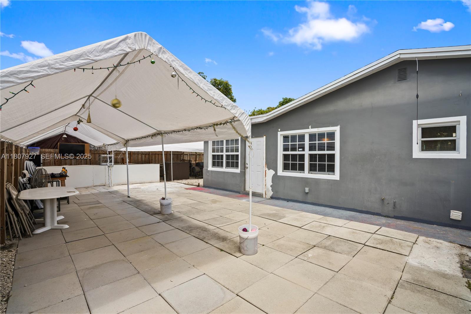 5390 SW 10th Court